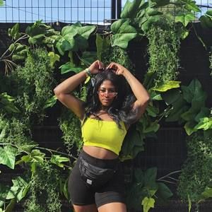 Meet your Posher, Francesca